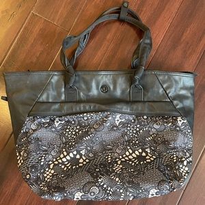 Lululemon Gym Tote Bag